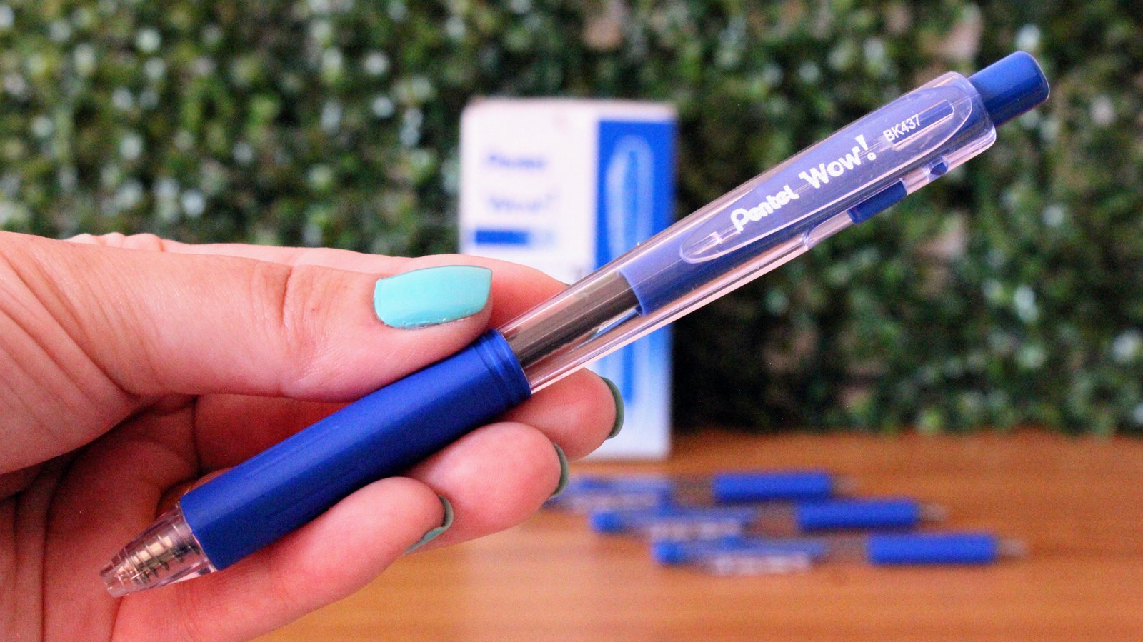 CANETA ESFEROGRÁFICA RETRATIL 0.7MM WOW  - PENTEL - AZUL